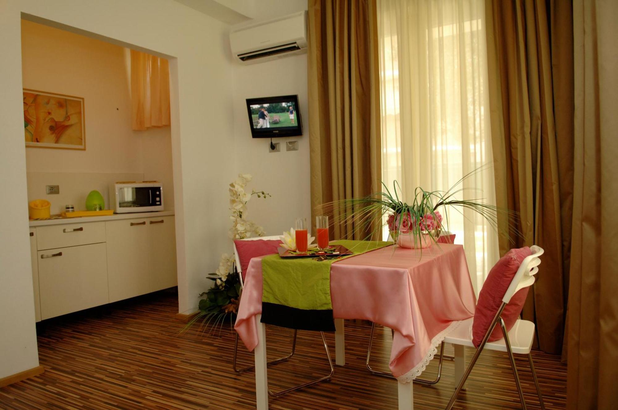 B&B Live09 Design Pisa Habitación foto